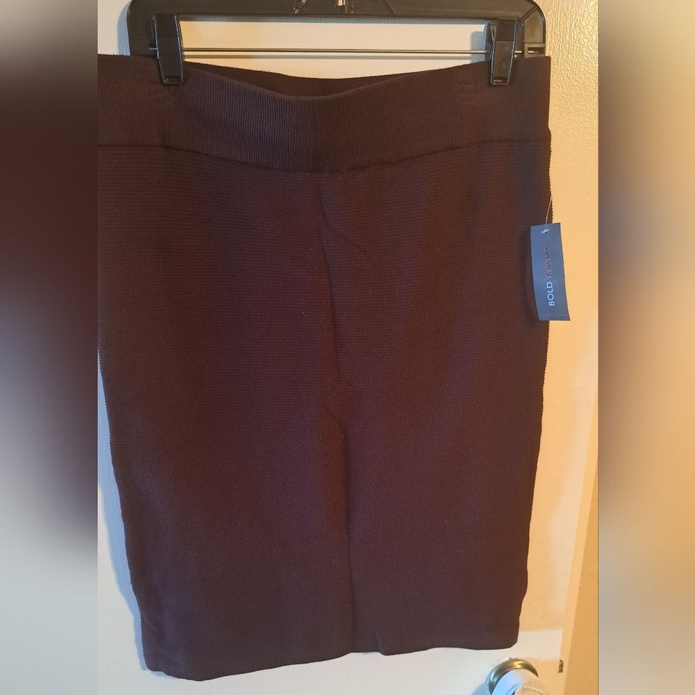 Bold Elements Burgundy Pencil Skirt – Size XL NWT - Picture 4 of 5
